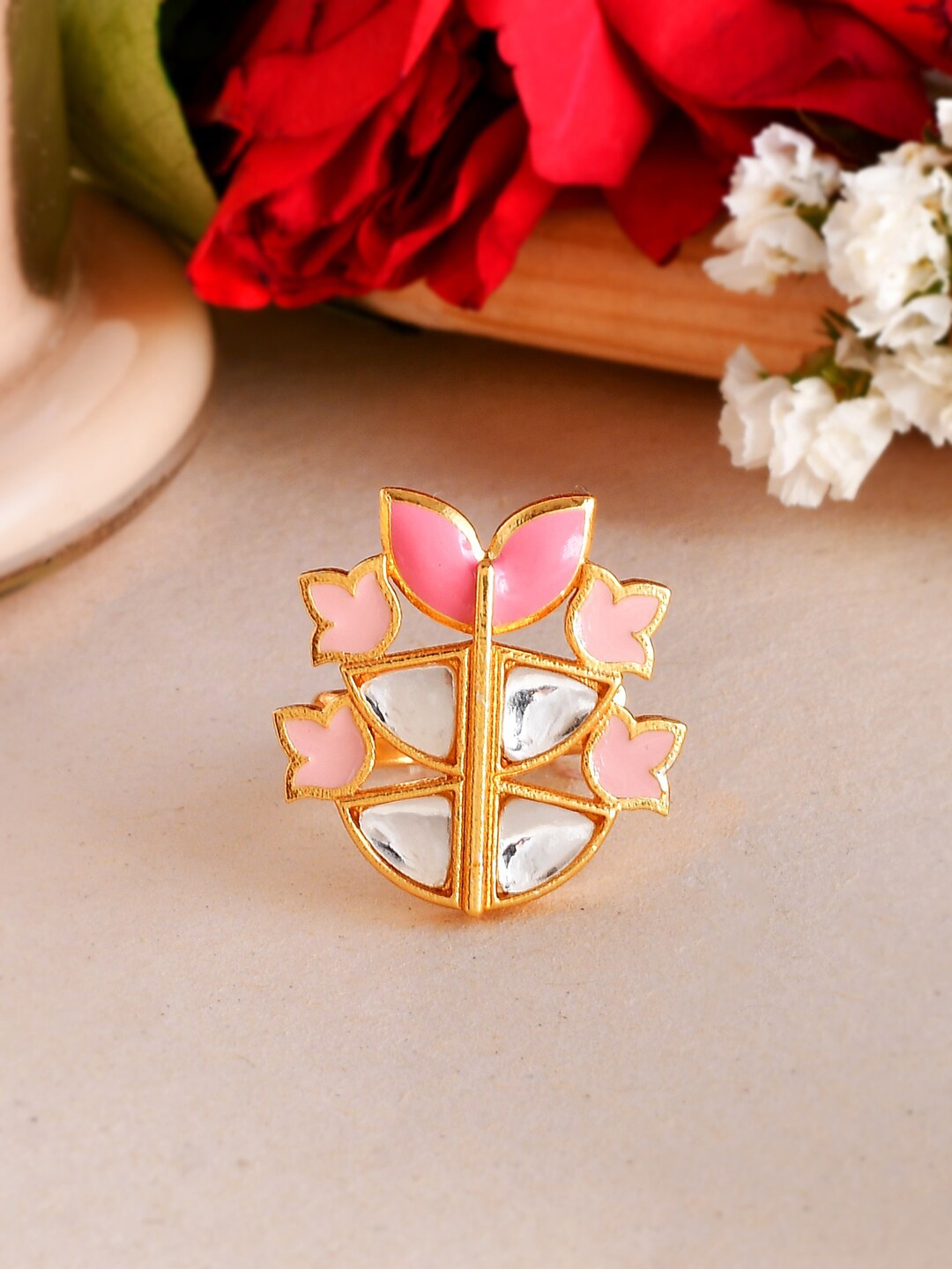 

Voylla Gold-Plated Enamelled Adjustable Finger Ring
