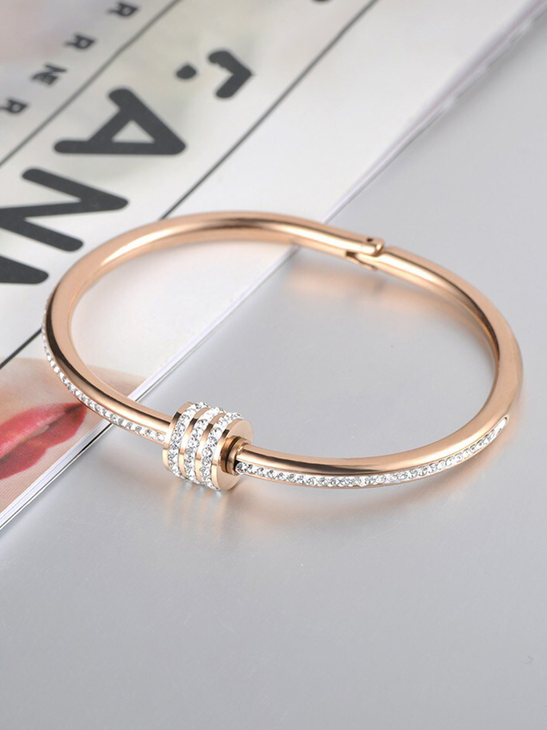 

MYKI Women Rose Gold-Plated Cubic Zirconia Bangle-Style Bracelet