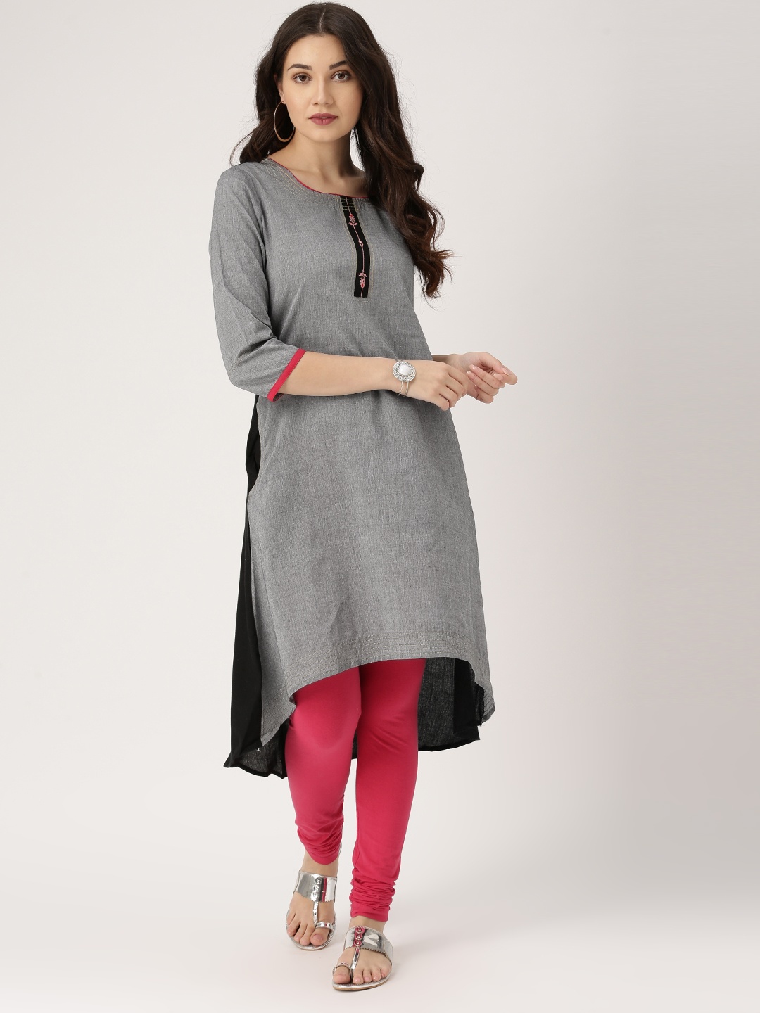 

IMARA Women Grey & Black Colourblocked A-Line Kurta