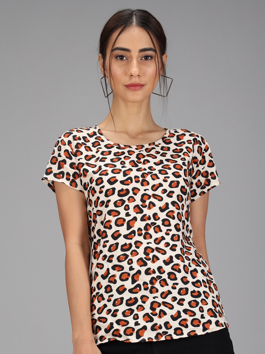

BAESD Animal Printed Regular Top, Beige
