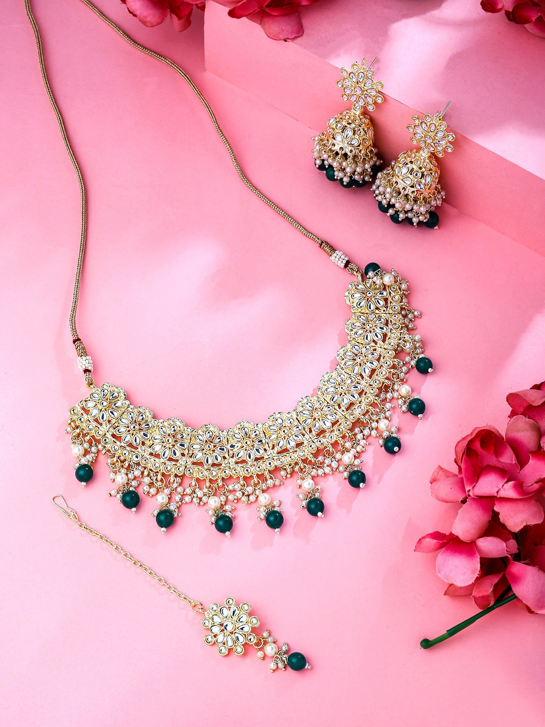 

Yellow Chimes Gold Plated Kundan Jewellery Set, Green
