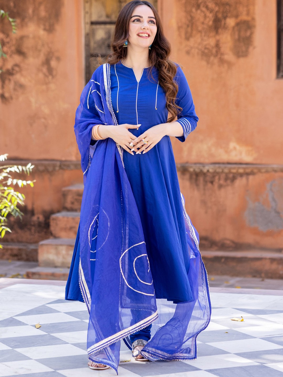 

Ambraee Yoke Design Anarkali Kurta With Pyjama & Dupatta, Blue