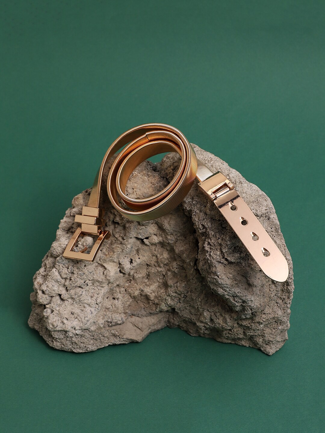 

HAUTE SAUCE by Campus Sutra Women Slim Casual Belt, Gold