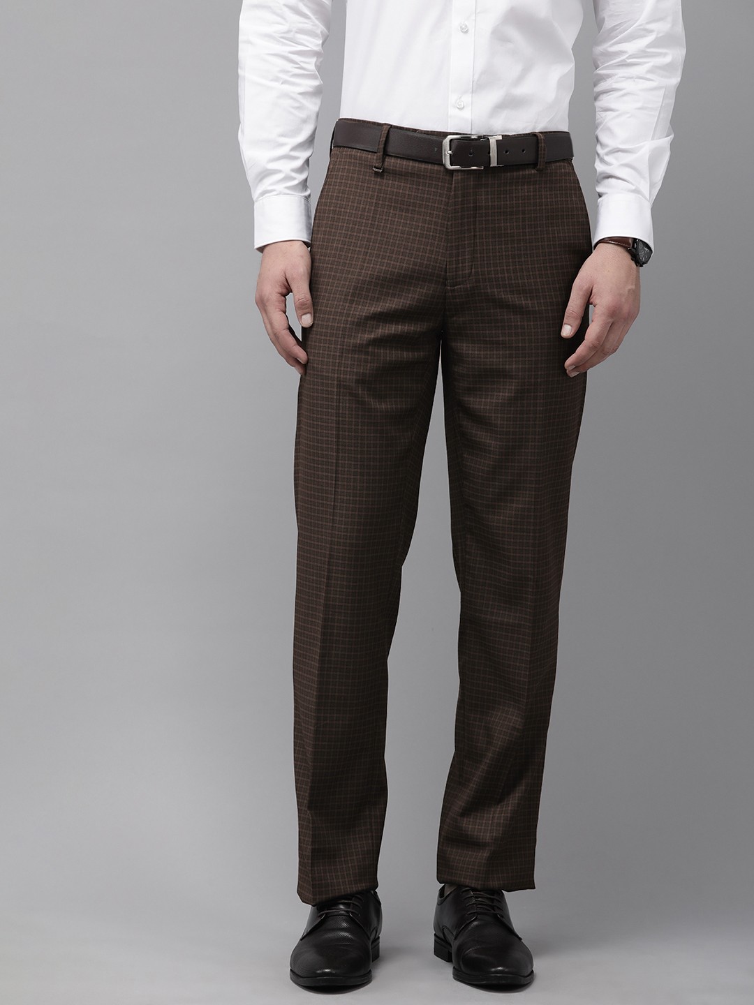 

Van Heusen Men Checked Custom Fit Formal Trousers, Brown