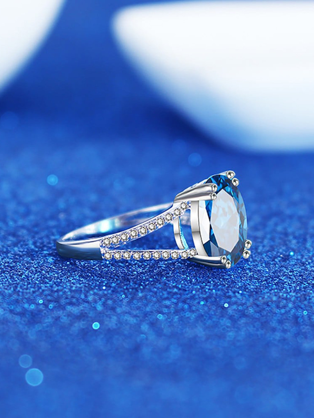 

MYKI Silver-Plated CZ-Studded Finger Ring