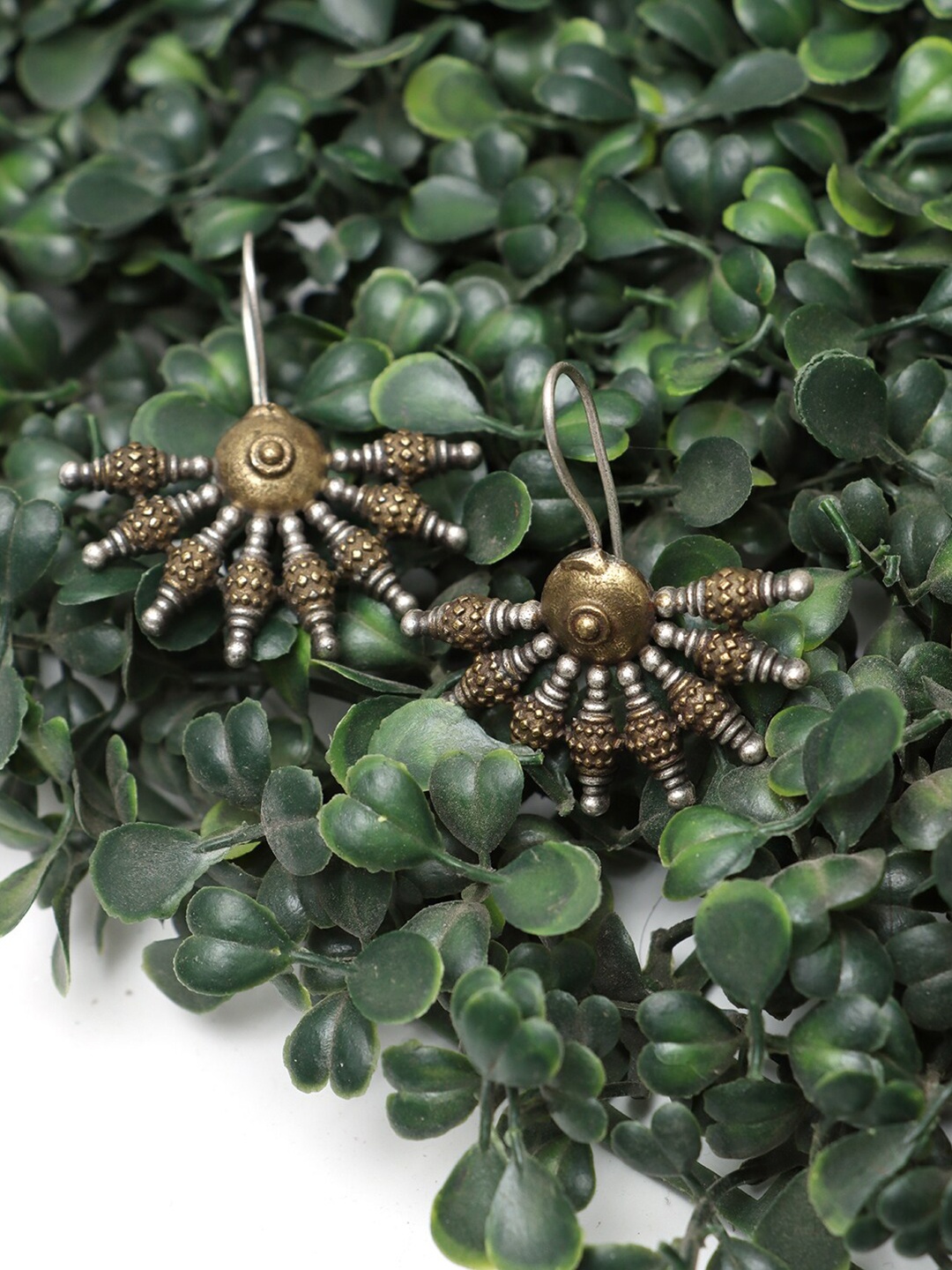 

Ozanoo Gold-Plated Crescent Shaped Drop Earrings