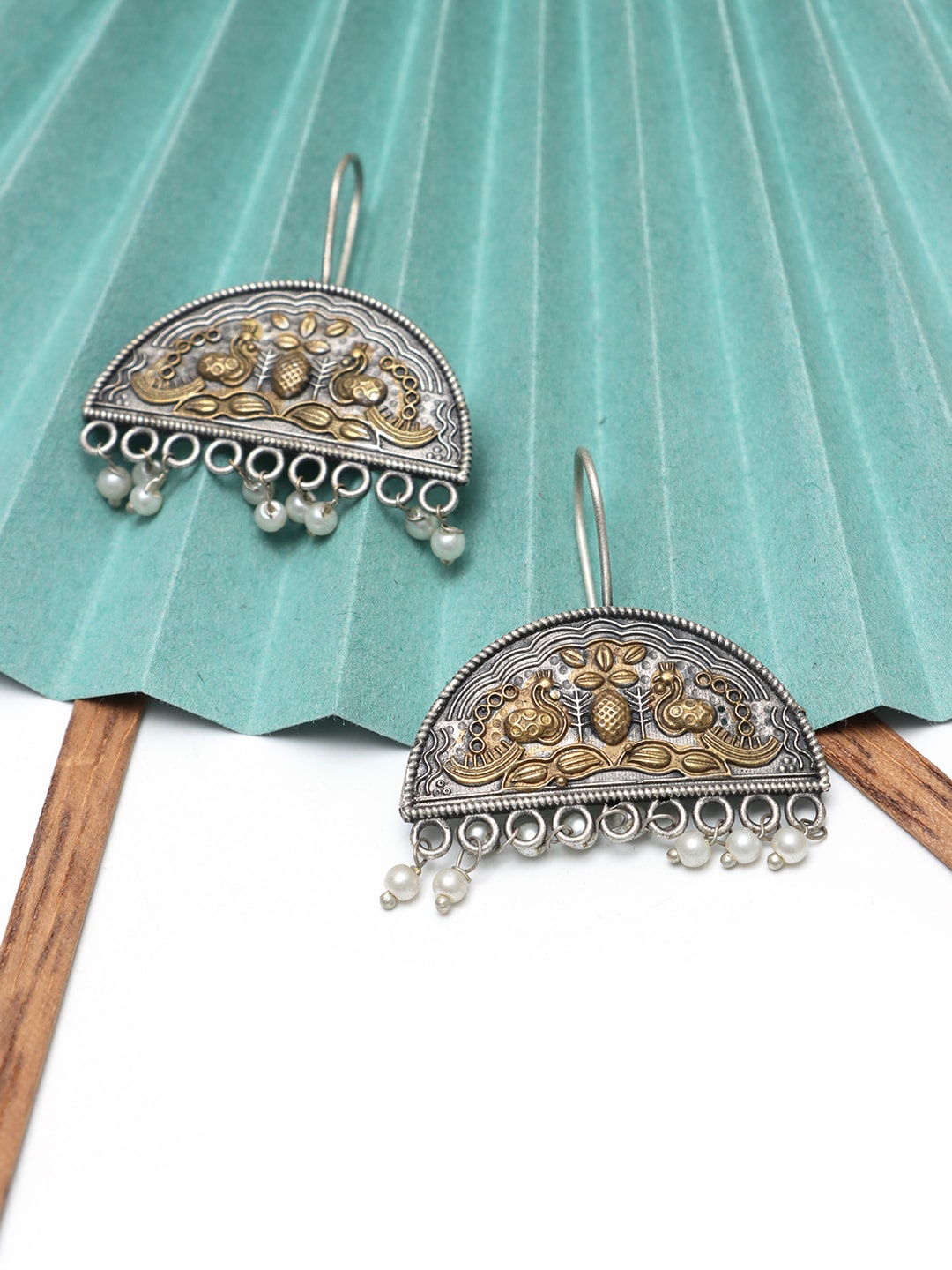 

Ozanoo Gold-Plated Drop Earrings, Silver