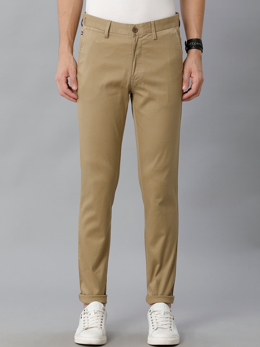 

Double Two Men Mid-Rise Smart Slim Fit Plain Cotton Chinos Trousers, Khaki