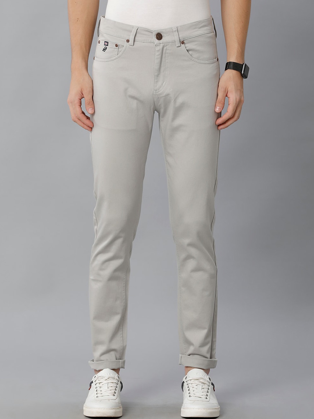 

Double Two Men Mid-Rise Smart Slim Fit Plain Cotton Chinos Trousers, Silver