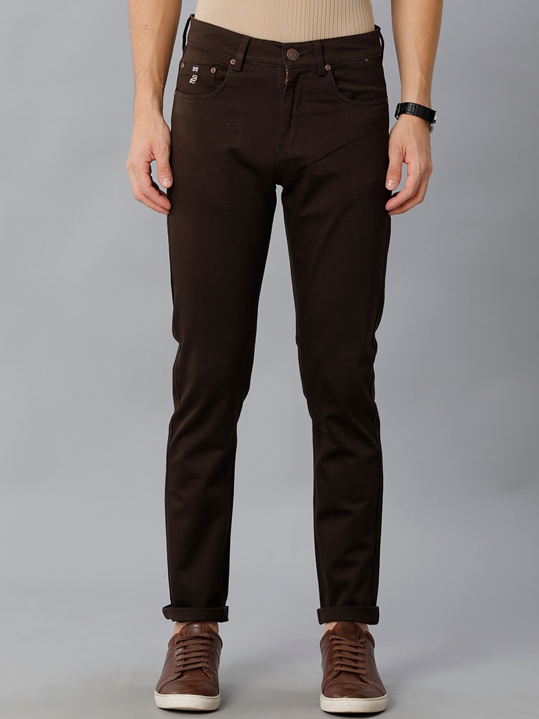 

Double Two Men Mid-Rise Smart Slim Fit Plain Cotton Chinos Trousers, Brown