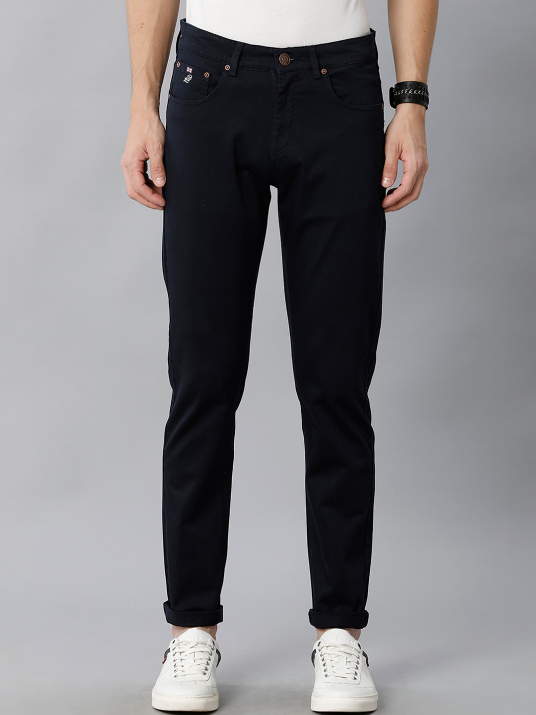 

Double Two Men Mid-Rise Smart Slim Fit Plain Cotton Chinos Trousers, Navy blue