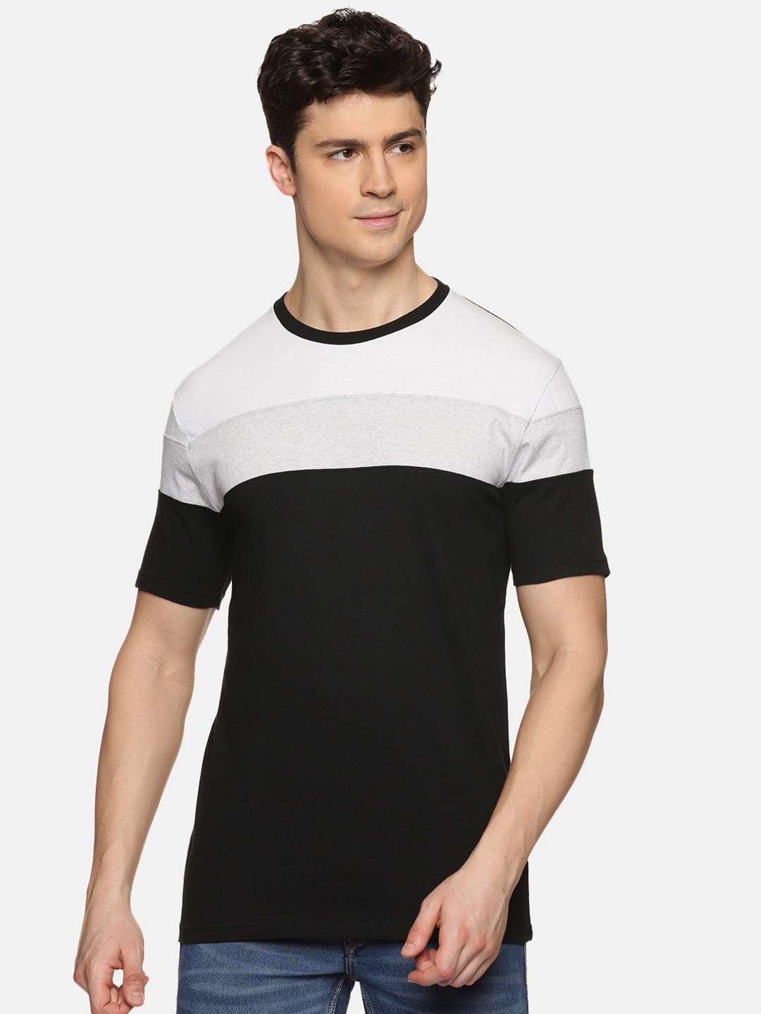 

UrGear Colourblocked Round Neck Pure Cotton T-shirt, Black