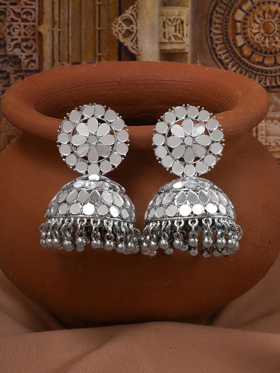 

TEEJH Dome Shaped Jhumkas Earrings, Silver