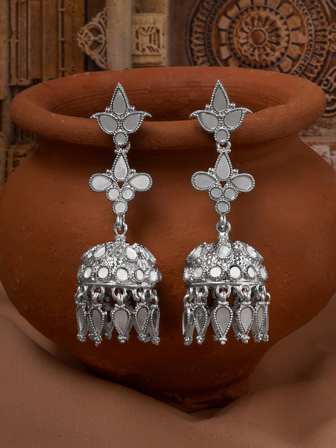 

TEEJH Dome Shaped Jhumkas Earrings, Silver