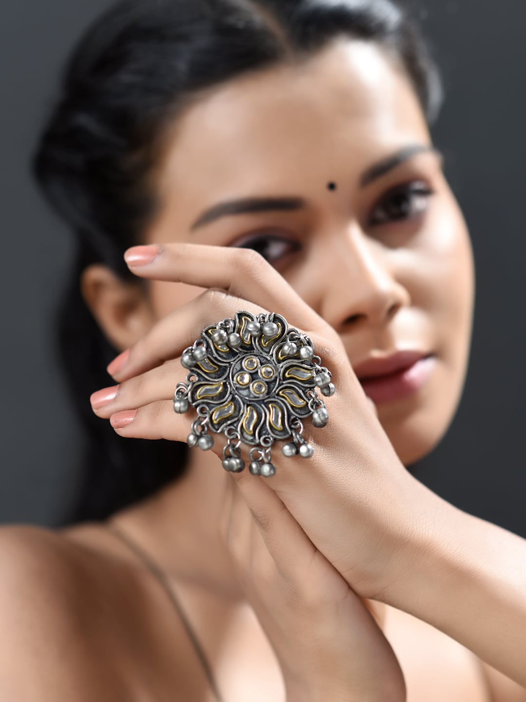 

phuljhadi Silver-Plated Stone-Studded Adjustable Finger Ring