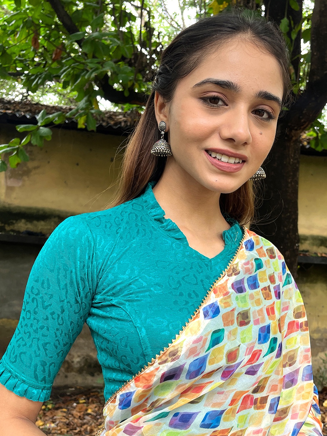 

Bindigasm's Advi Self-Design Saree Blouse, Teal