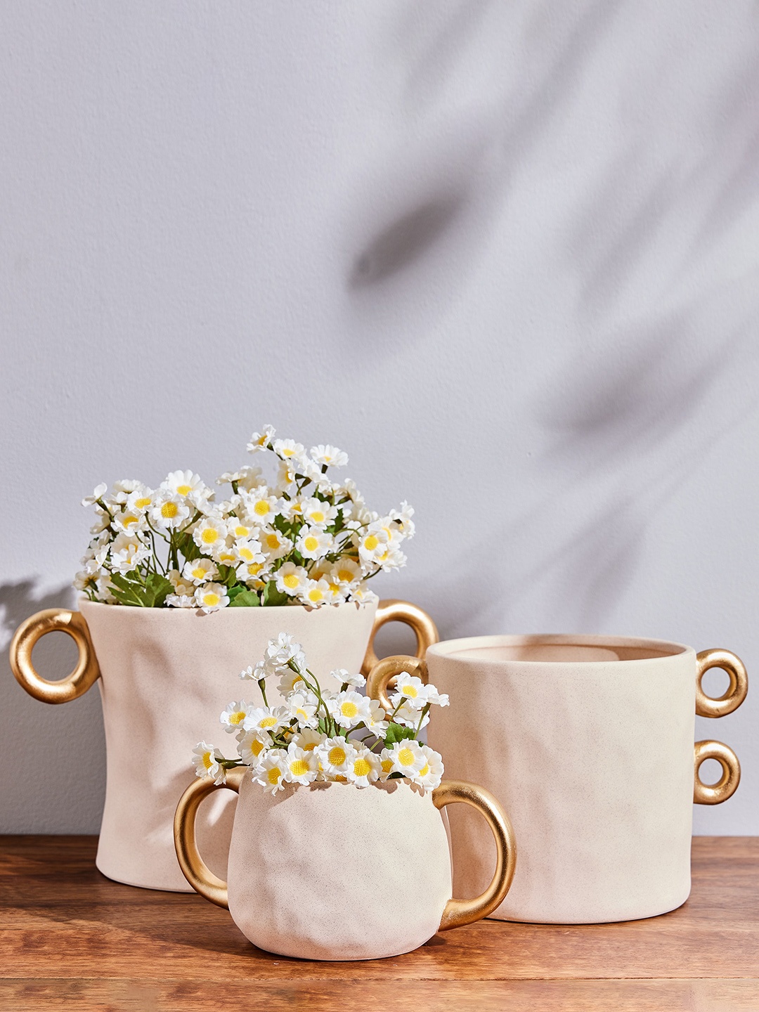 

Home Centre Marshmallow Beige Ceramic Planter