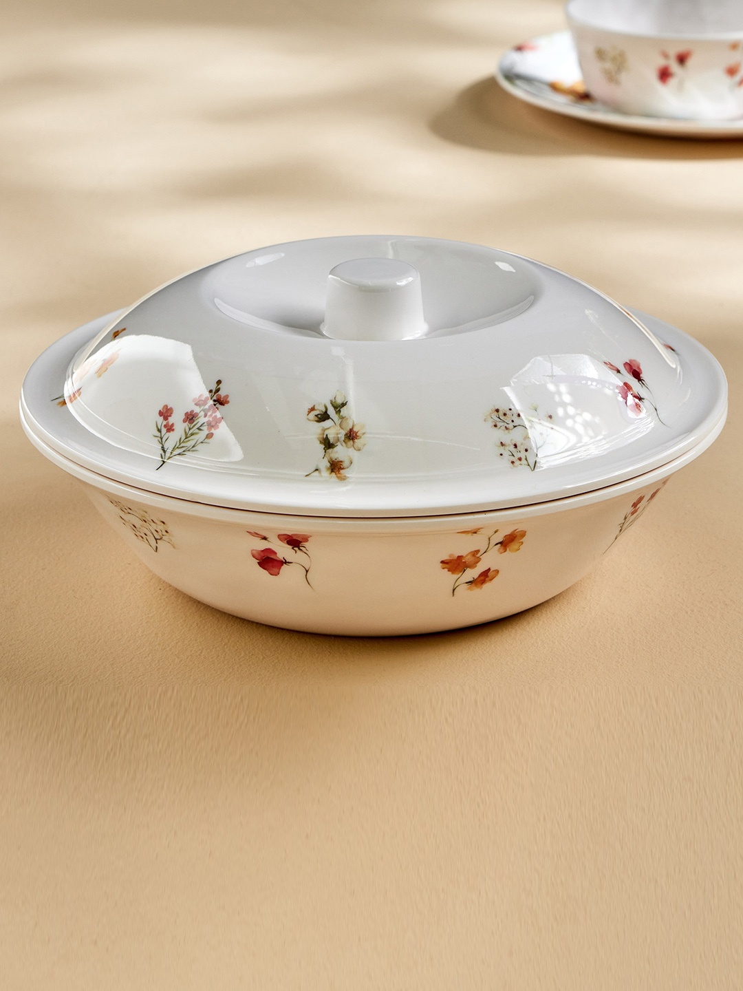 

Home Centre White & Red Printed Serving Bowl With Lid 1.4 L