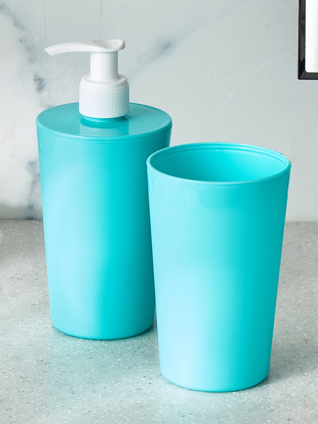 

Home Centre Spinel-Wallet Teal Blue 2 Pieces Bath Accessories Set