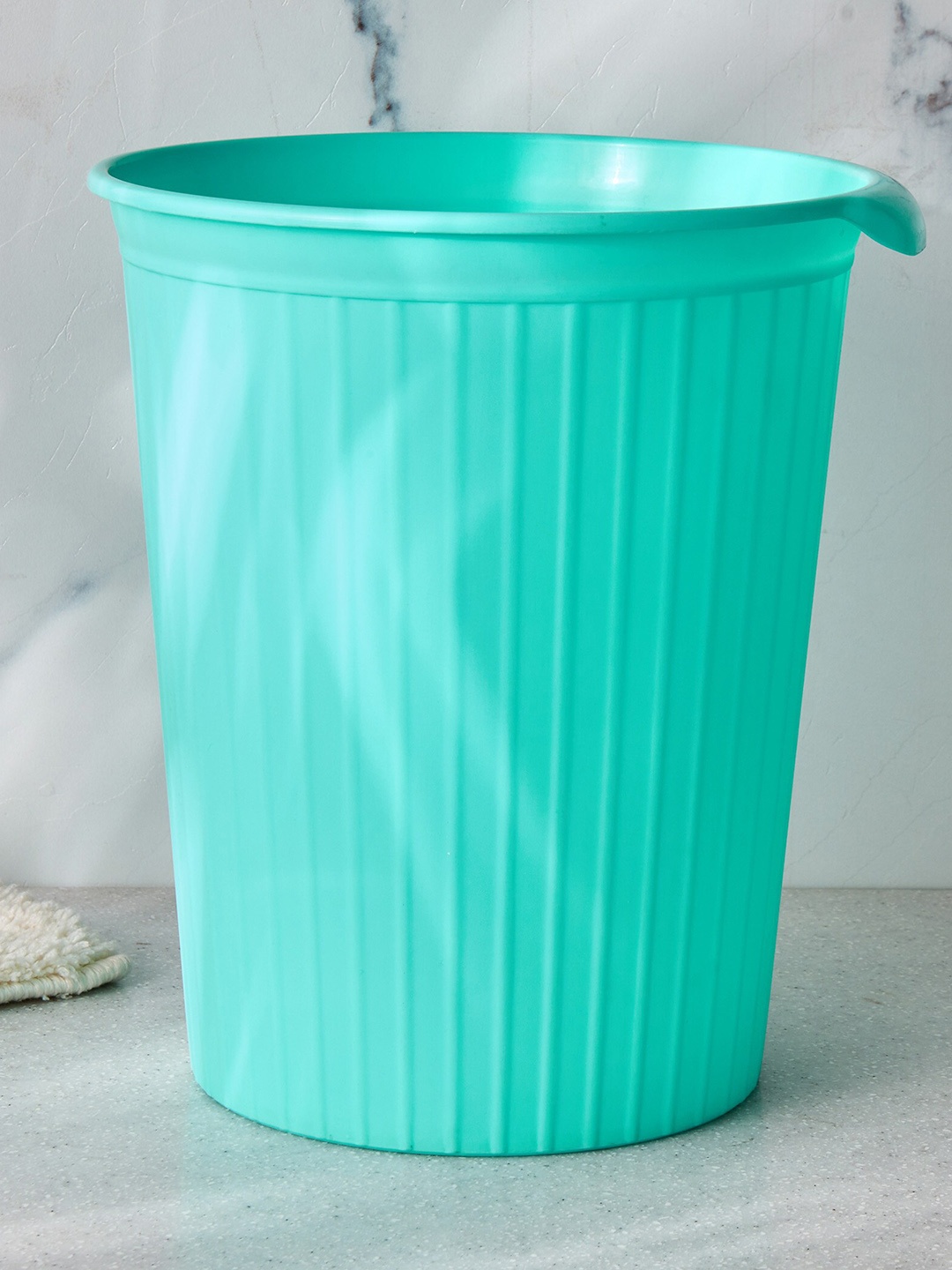 

Home Centre Sea Green Textured Spinel Cylindrical Waste Bin 10 L