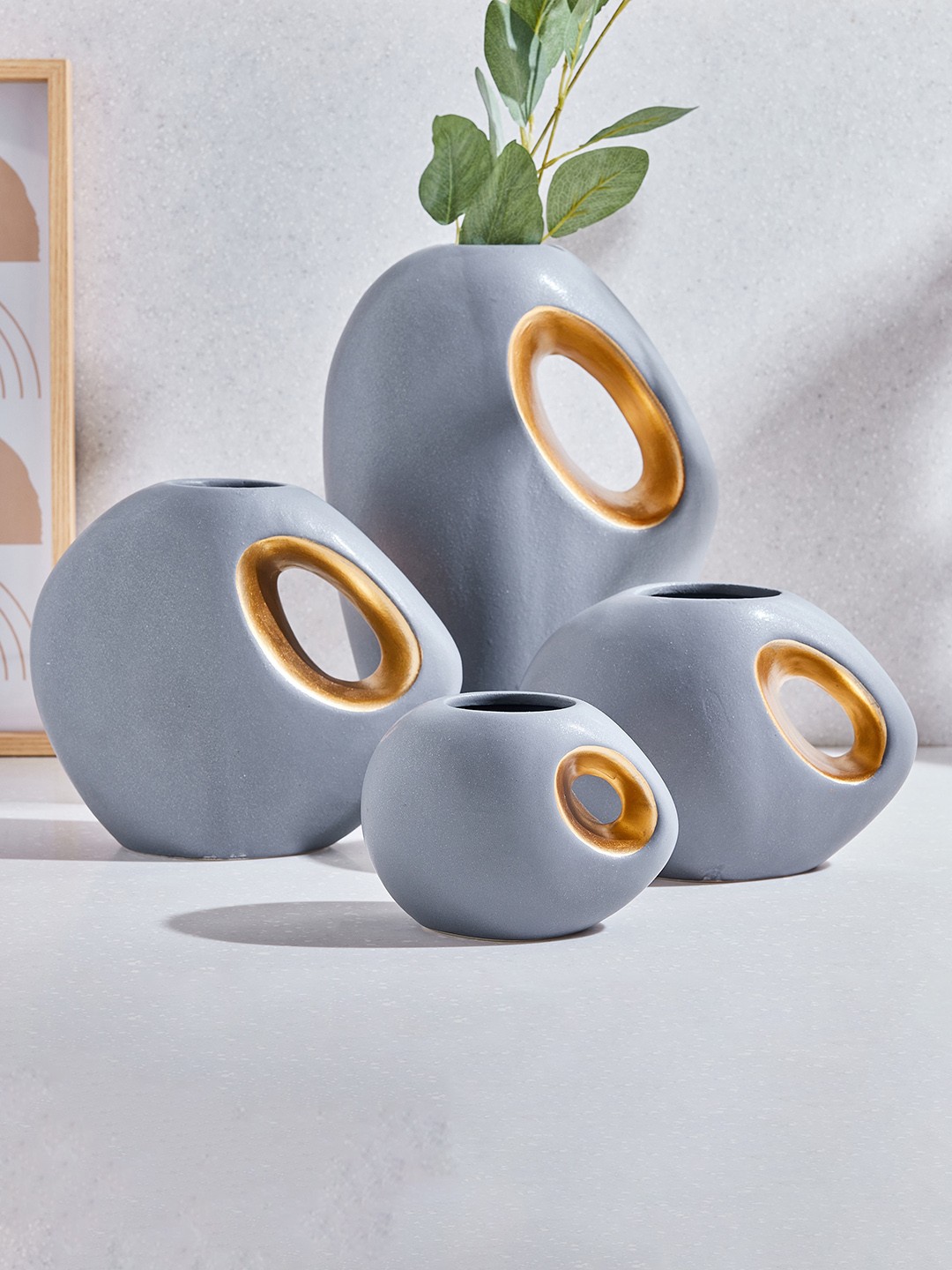 

Home Centre Marshmallow Grey Textured Ceramic Table Vase