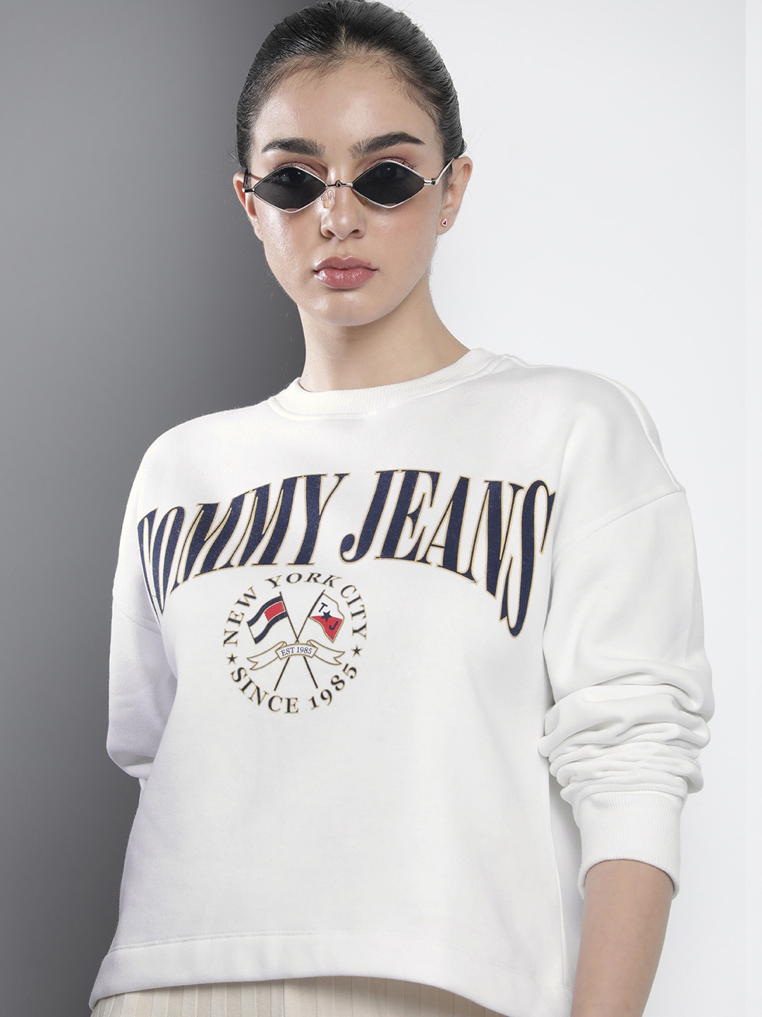 

Tommy Hilfiger Printed Long Sleeves Sweatshirt, White