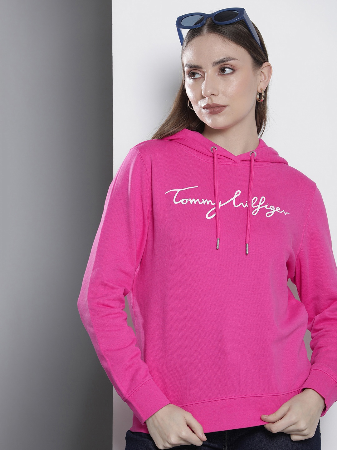 

Tommy Hilfiger Brand Logo Printed Hooded Sweatshirt, Pink