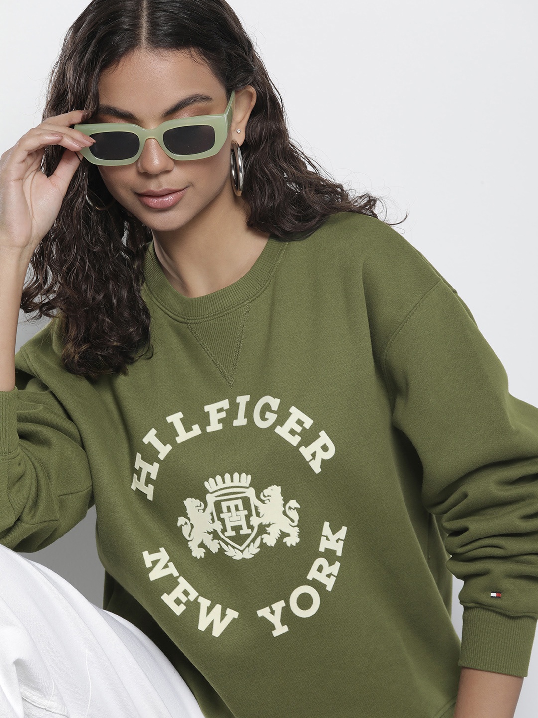 

Tommy Hilfiger Brand Logo Long Sleeves Sweatshirt, Green