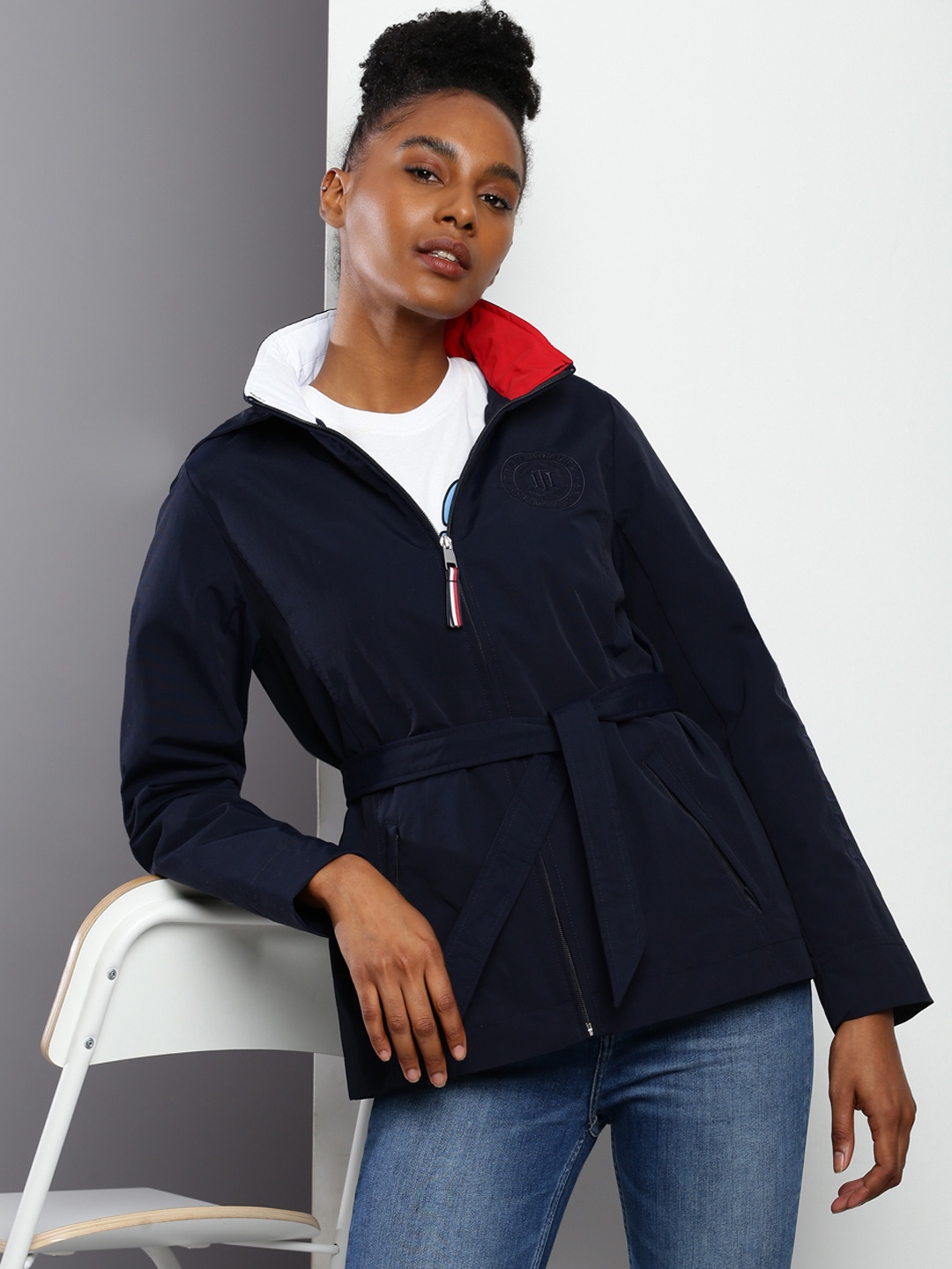 

Tommy Hilfiger Solid TIFFANY YACHT Tailored Jacket Comes With A Belt, Navy blue