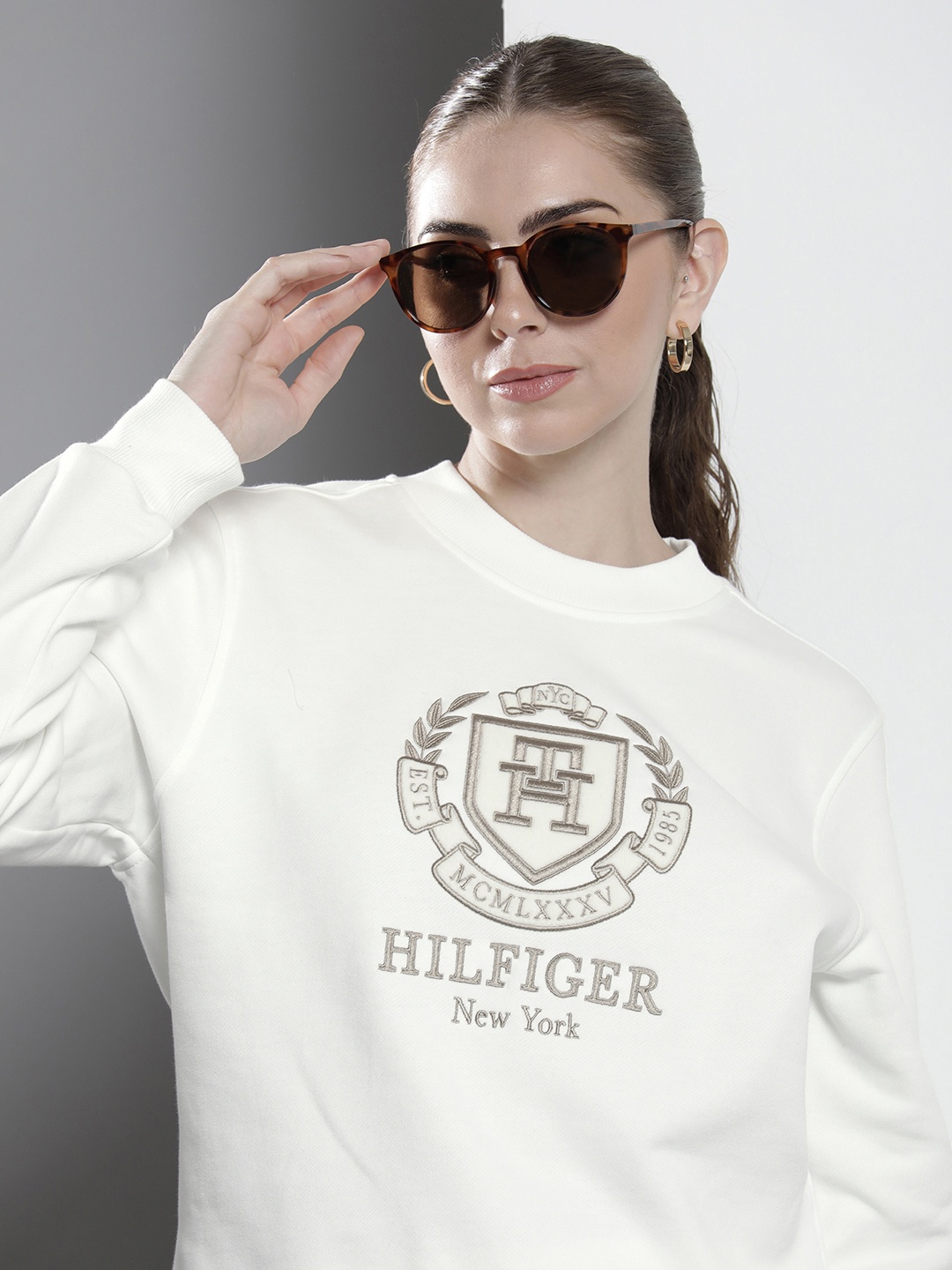 

Tommy Hilfiger Brand Logo Embroidered Pure Cotton Sweatshirt, White