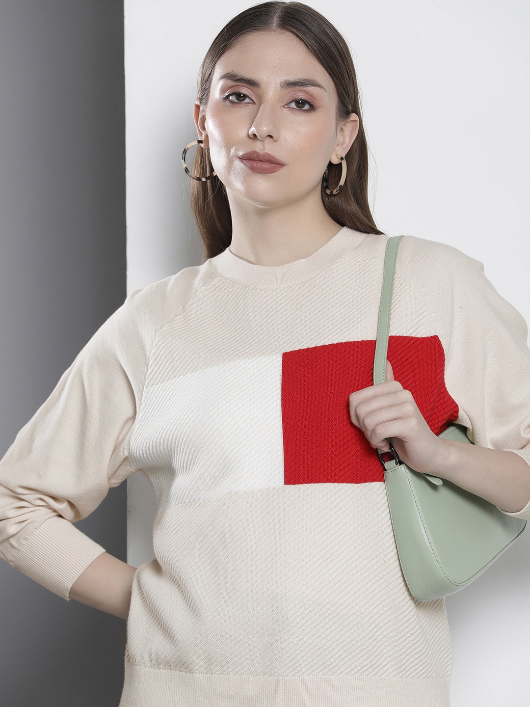 

Tommy Hilfiger Pure Cotton Colourblocked Pullover Sweaters, Off white