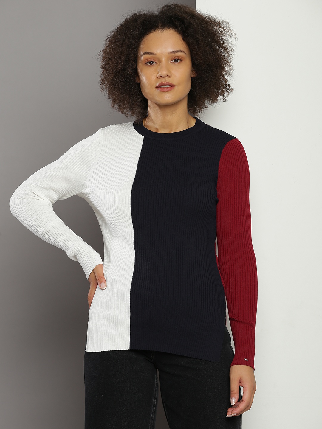 

Tommy Hilfiger Long Sleeves Colourblocked Pullover Sweater, Navy blue