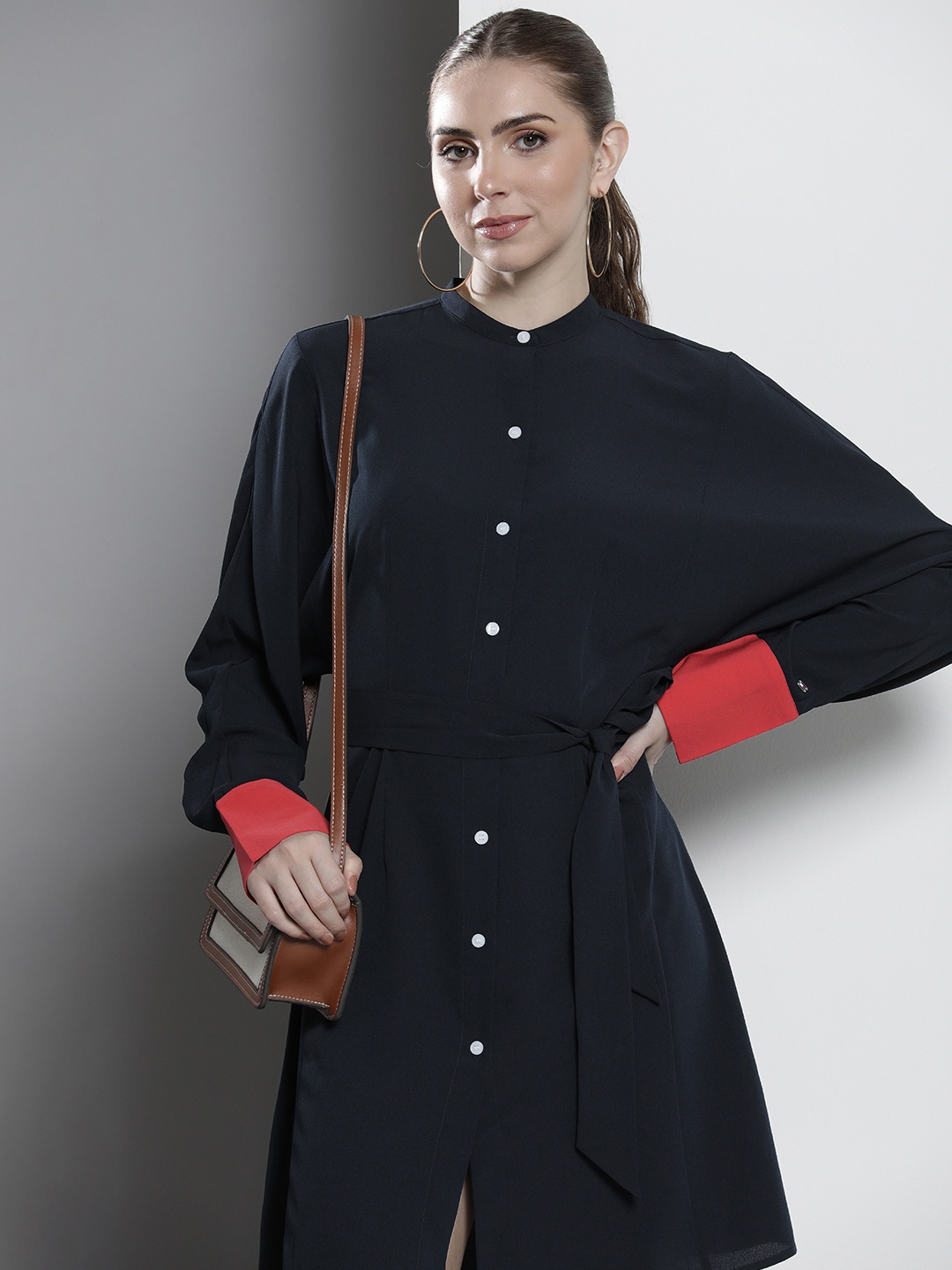 

Tommy Hilfiger Solid Long Sleeves Shirt Dress Comes With Fabric Belt, Navy blue