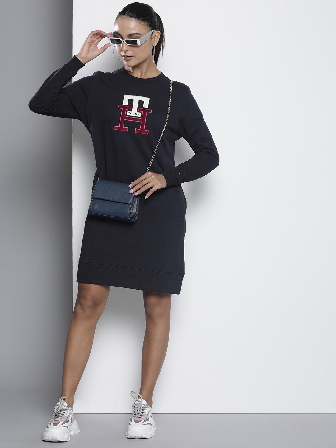

Tommy Hilfiger Brand Logo Applique Pure Cotton T-shirt Dress, Navy blue