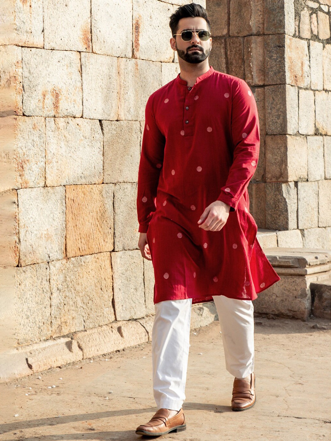 

INPE Polka Dots Printed Mandarin Collar Pure Cotton Kurta, Red