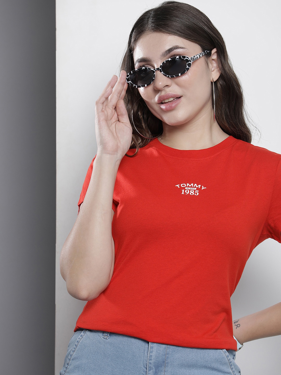

Tommy Hilfiger Minimal Brand Logo Printed Slim Fit T-shirt, Red