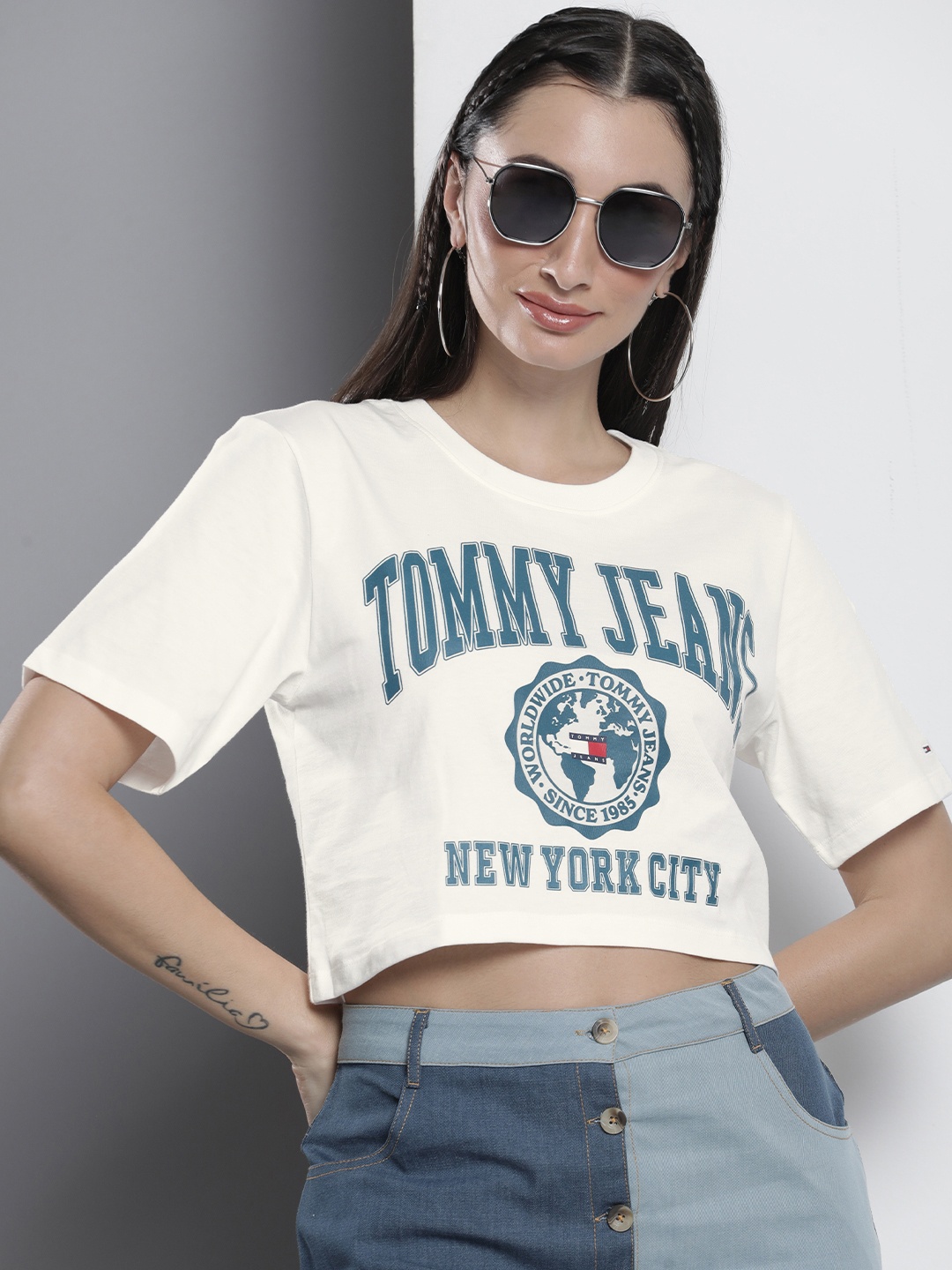 

Tommy Hilfiger Typography Printed Pure Cotton T-shirt, White