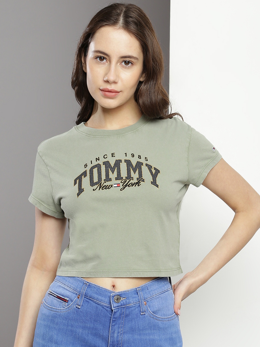 

Tommy Hilfiger Brand Logo Pure Cotton Crop T-shirt, Green