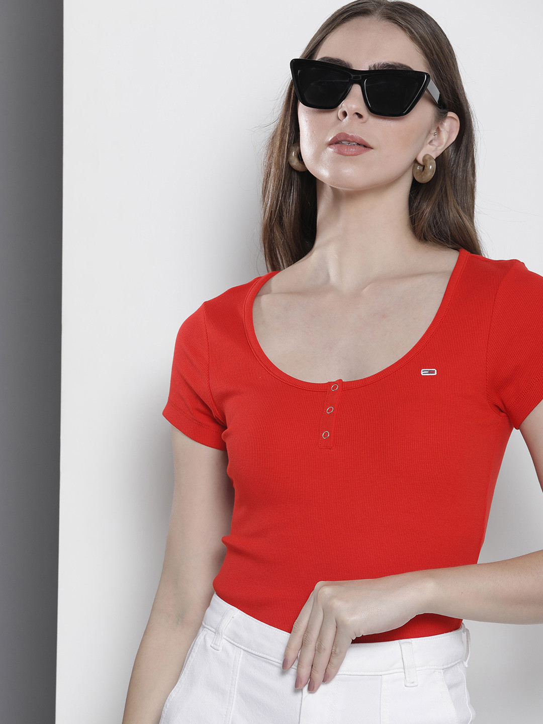 

Tommy Hilfiger Henley Neck Slim Fit T-shirt, Red