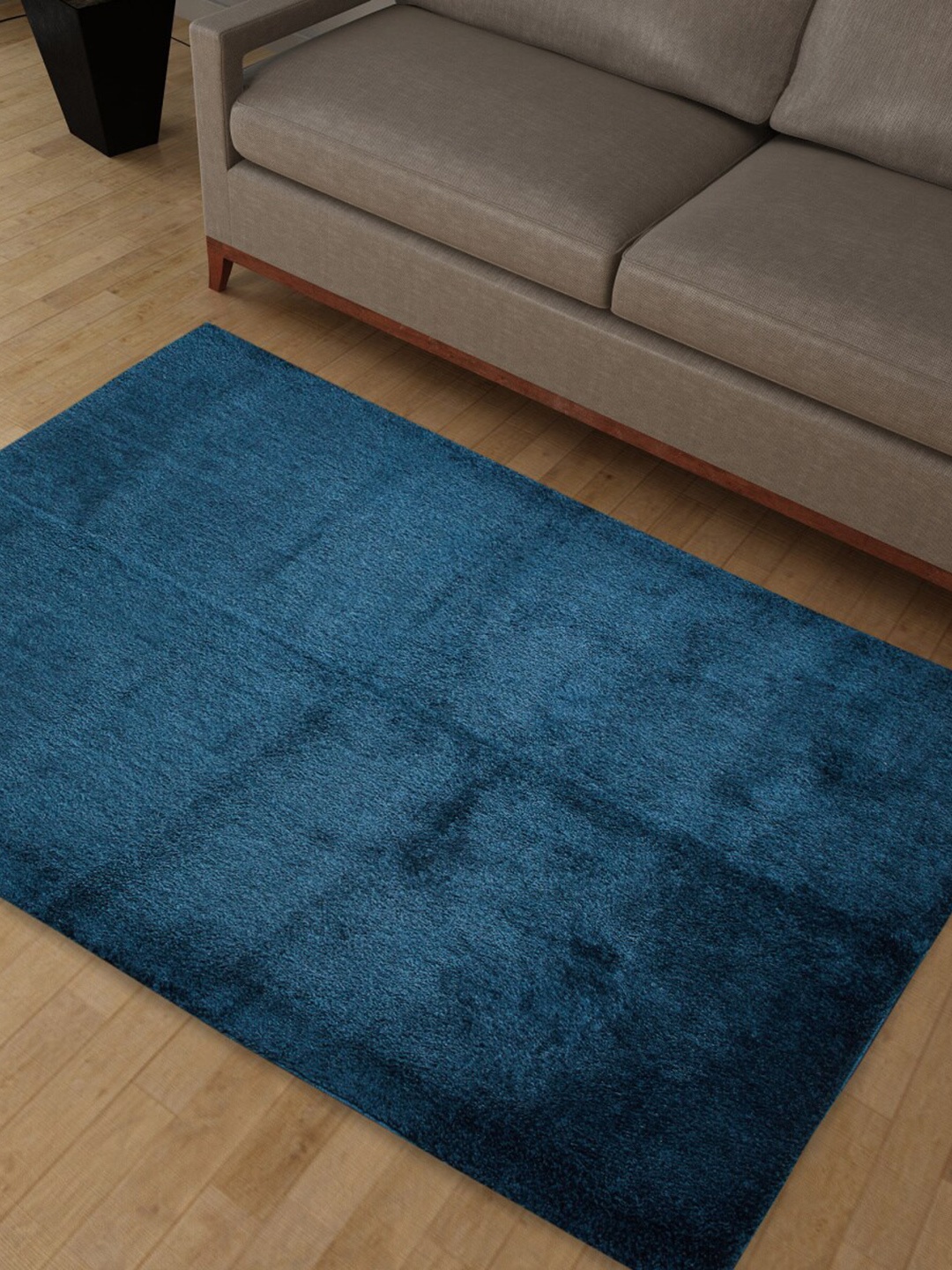 

Home Centre Fiesta Navy Blue Textured Woven Anti-Skid Carpet