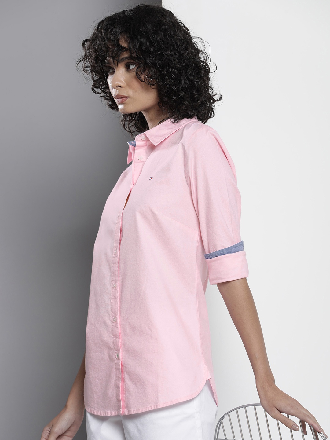 

Tommy Hilfiger Solid Classic Fit Casual Shirt, Pink