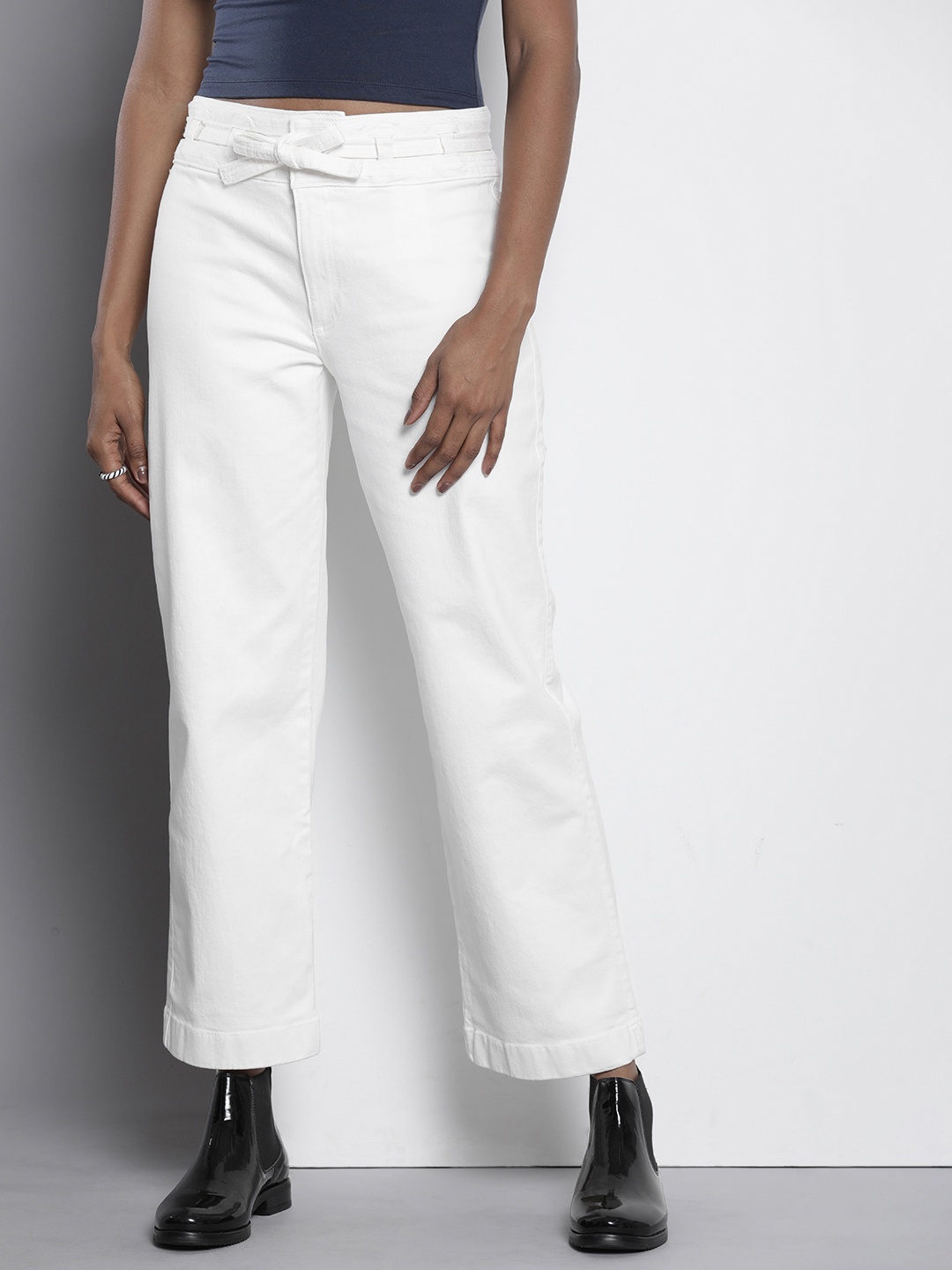 

Tommy Hilfiger Women Straight High-Rise Fit Stretchable Jeans, White