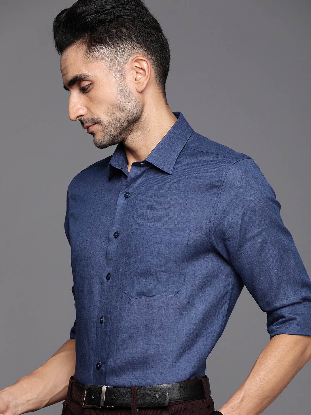 

Louis Philippe Linen Slim Fit Formal Shirt, Navy blue