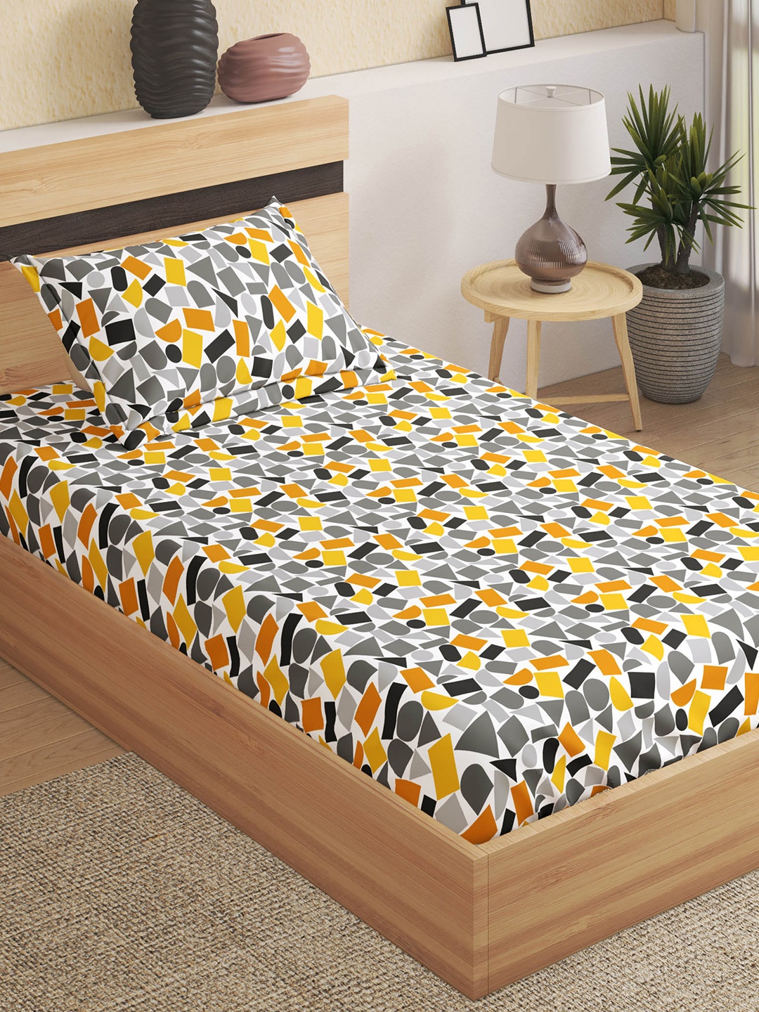 

Home Centre Pacific Juniper Yellow Printed Microfiber 144TC Single Bedsheet & Pillow Cover