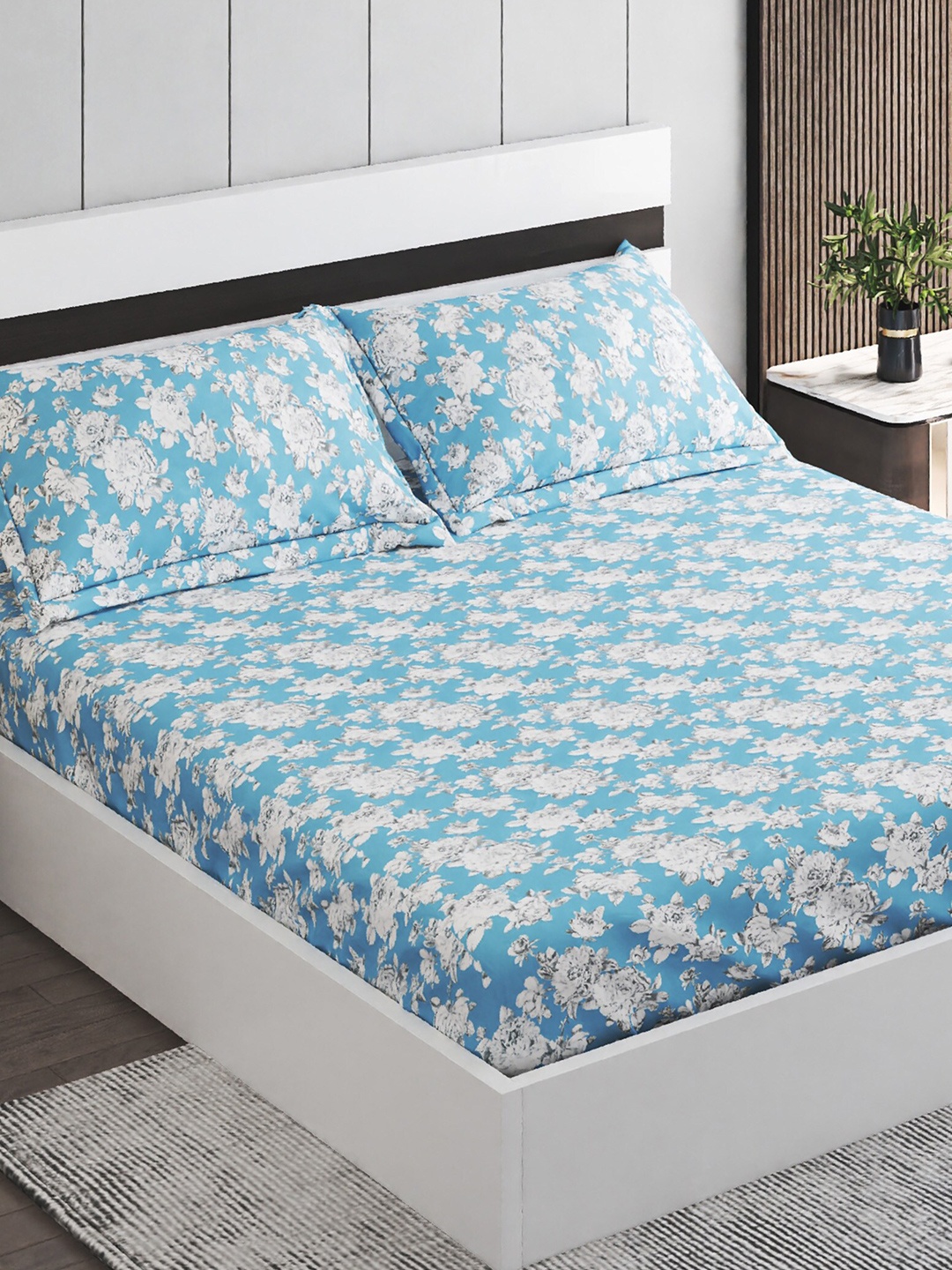 

Home Centre Dallas Blue Floral Cotton Fitted 144 TC Queen Bedsheet With 2 Pillow Covers