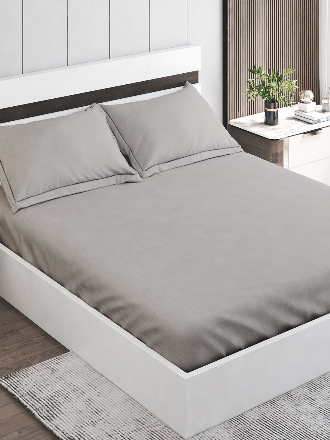 

Home Centre Grandeur Grey Cotton 300 TC King Bedsheet with 2 Pillow Covers
