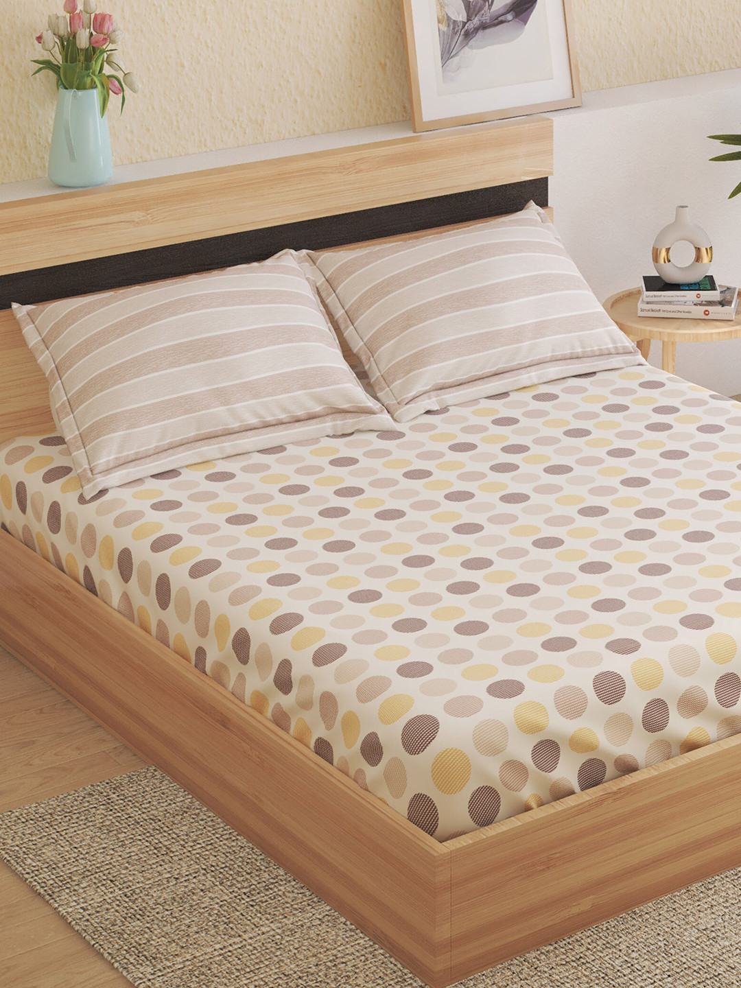 

Home Centre Corsica Yellow Geometric Microfiber 144 TC Queen Bedsheet & 2 Pillow Covers