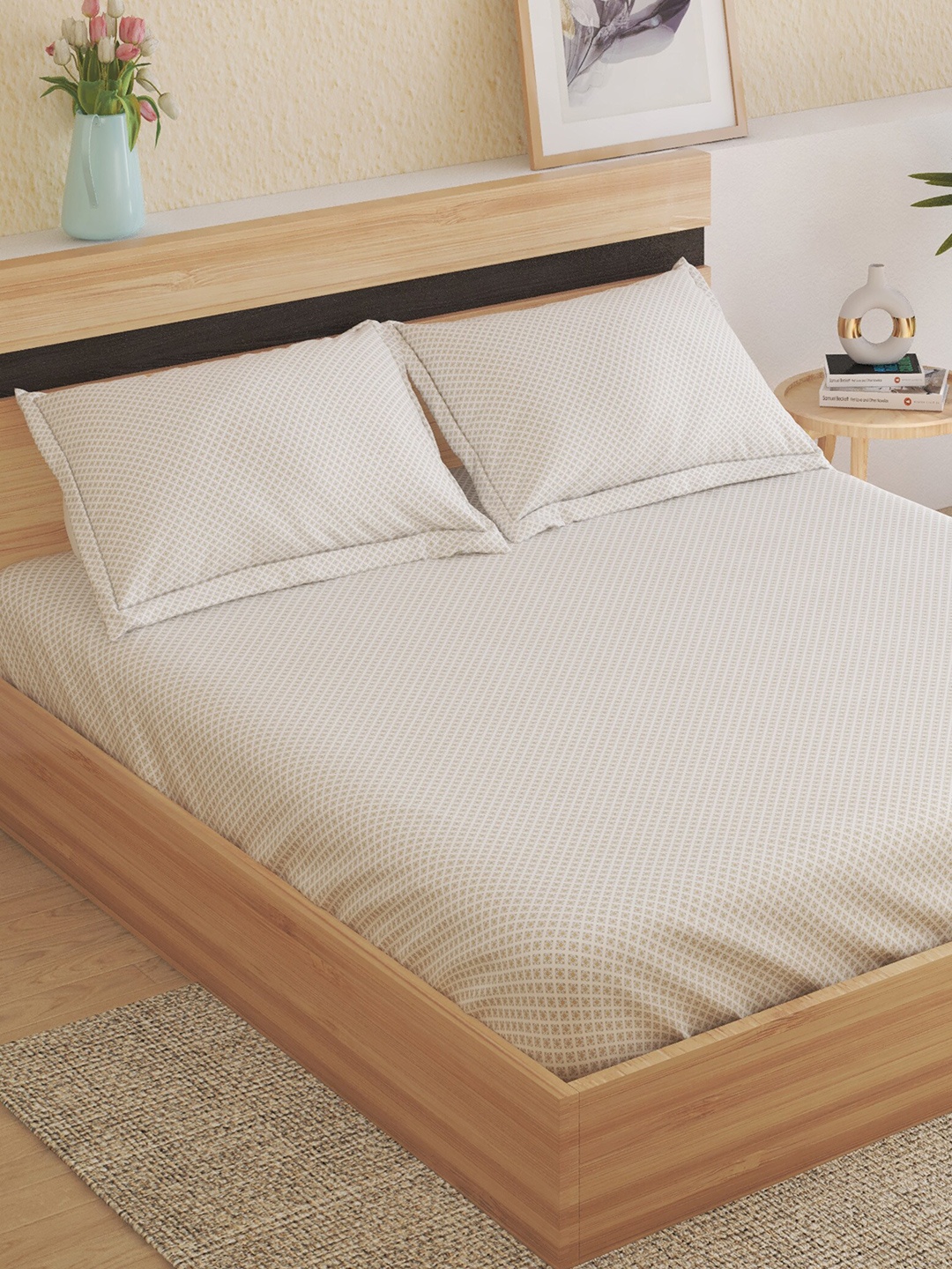 

Home Centre Medley-Dastkari Yellow 180TC Cotton Fitted King Bedsheet & Pillow Covers