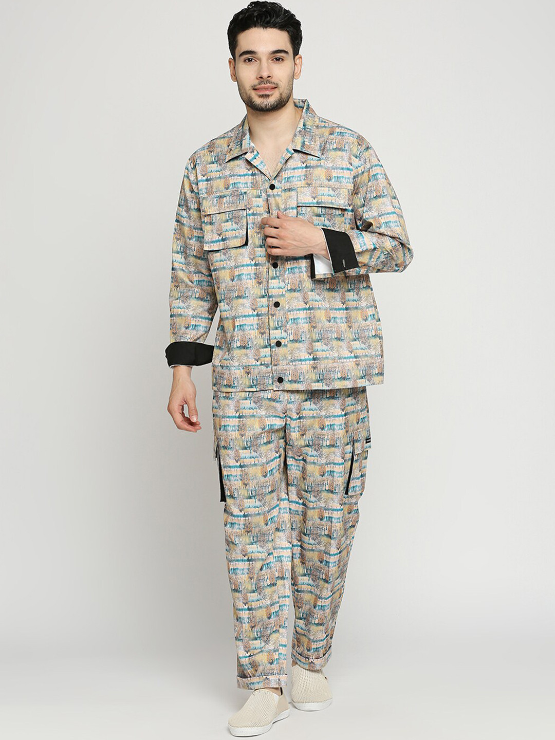 

Blamblack Men Printed Oversized Shirt & Trousers, Beige