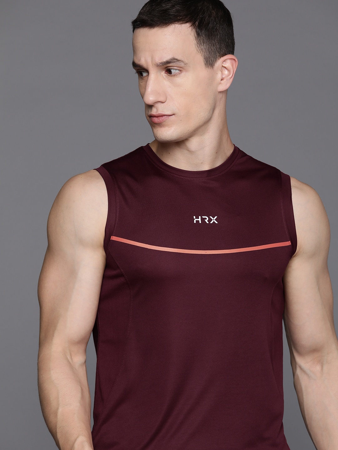 

HRX by Hrithik Roshan Solid Rapid-Dry Training T-shirt, Maroon
